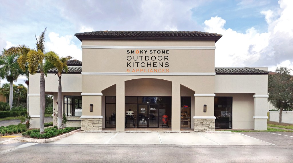 Outdoor Kitchens, Cabinets & Tongue & Groove | North Naples, FL